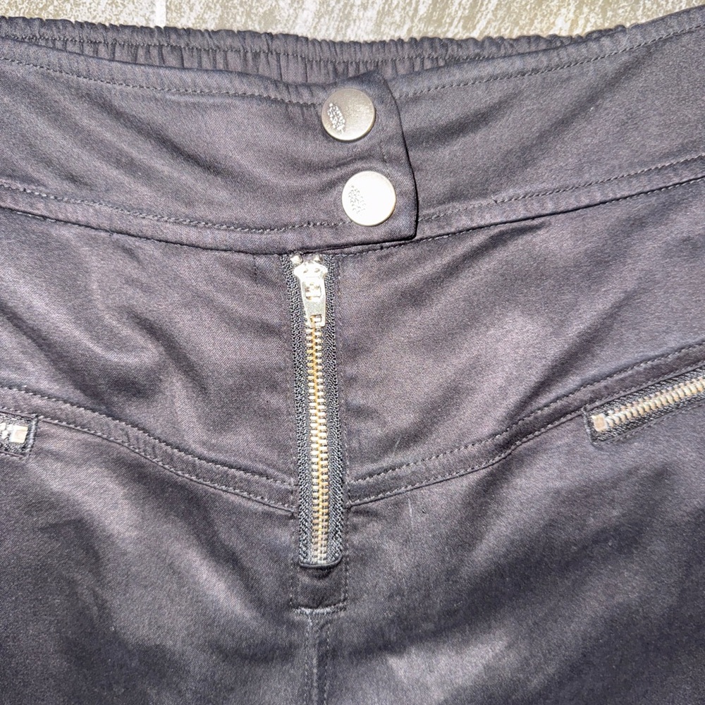 Free People Black Capri Pants with Zipper Accents - Picture 5 of 15